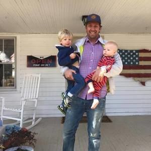 Meet your Posher, Joshua